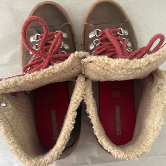 Converse Chuck Taylor All Star Winter Leather Boots - Size 5 Junior / 7 Women - Picture 7 of 8